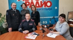 В прямом эфире «Авторадио» в программе «Народ хочет знать» приняли участие сотрудники полиции