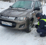 Автоинспекторы из РТ помогли женщине установить запасное колесо - Бугульминская газета