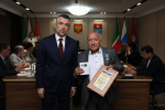 Бугульминцев наградили за помощь бойцам СВО