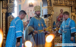 После праздничной службы Успения Пресвятой Богородицы совершается Чин Погребения Пресвятой Богородицы.