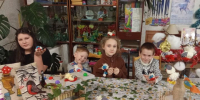 В Бугульминском районе научились создавать снегирей из шерстяных ниток - Бугульминская газета