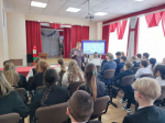 Лицеисты Бугульмы познакомились с миром волонтерства на встрече с руководителем Добро.Центра