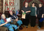 В поселке Акбаш прошла поздравительная акция «Радость в сердце».