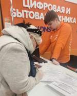 В швейной мастерской для особой молодёжи в селе Новая Александровка появилось новое оборудование