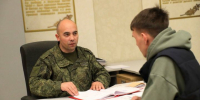 «Род и вид войск кандидат выбирает сам»: все о службе по контракту и льготах в Татарстане - Бугульминская газета