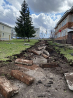 В Бугульме начались работы по благоустройству дворов по программе «Наш двор»
