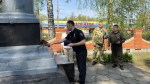Полицейские Бугульмы посетили места захоронений сотрудников, погибших при выполнении служебных обязанностей