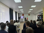 Сотрудники полиции Бугульмы проводят профориентационные беседы в школах
