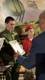 В Бугульме родственникам участников СВО передали государственные награды