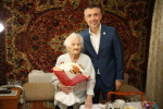 Глава Бугульминского района поздравил Тамару Ивановну Меньшикову со 100-летним юбилеем